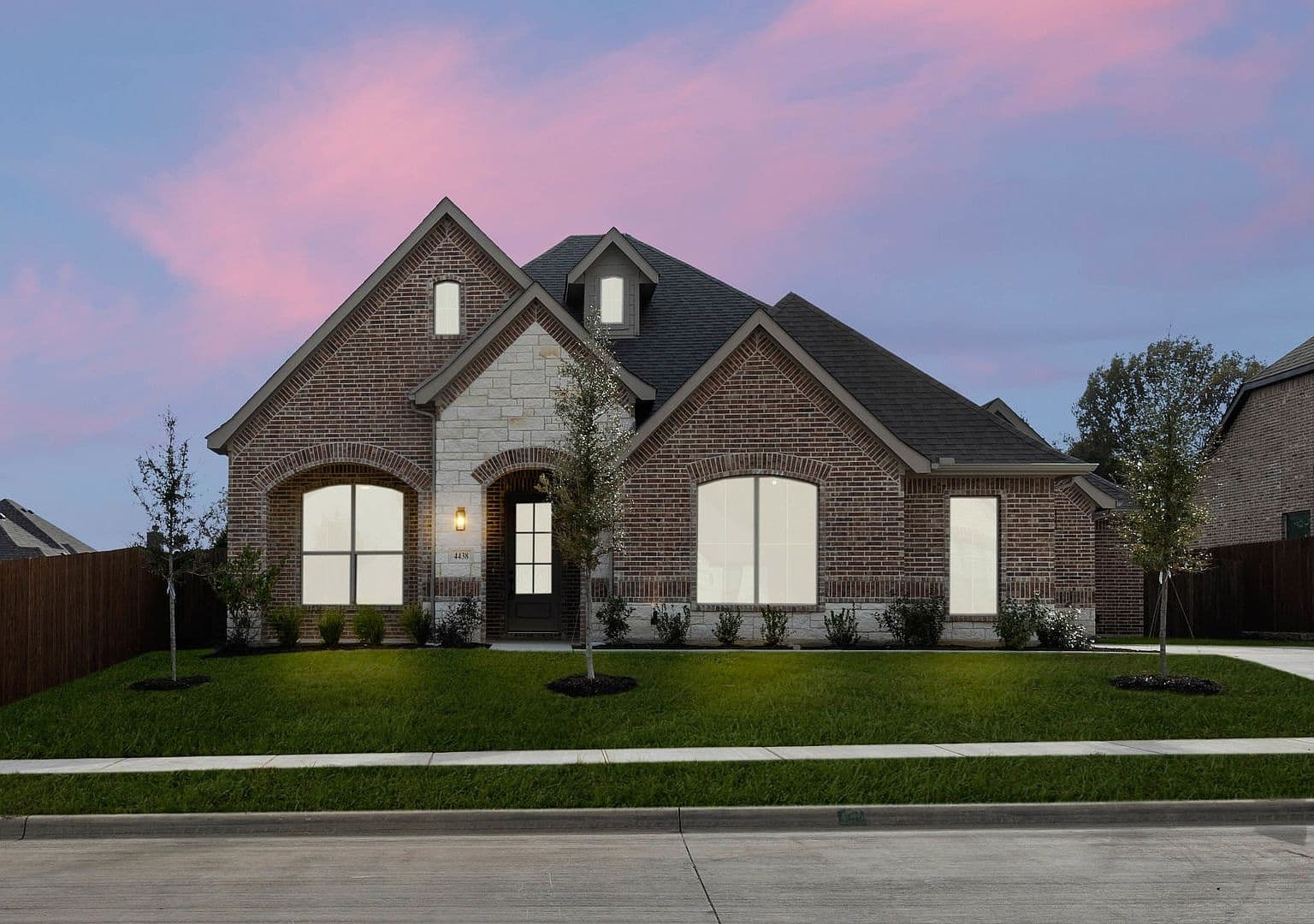 4438 Verbena St, Midlothian, TX 76065