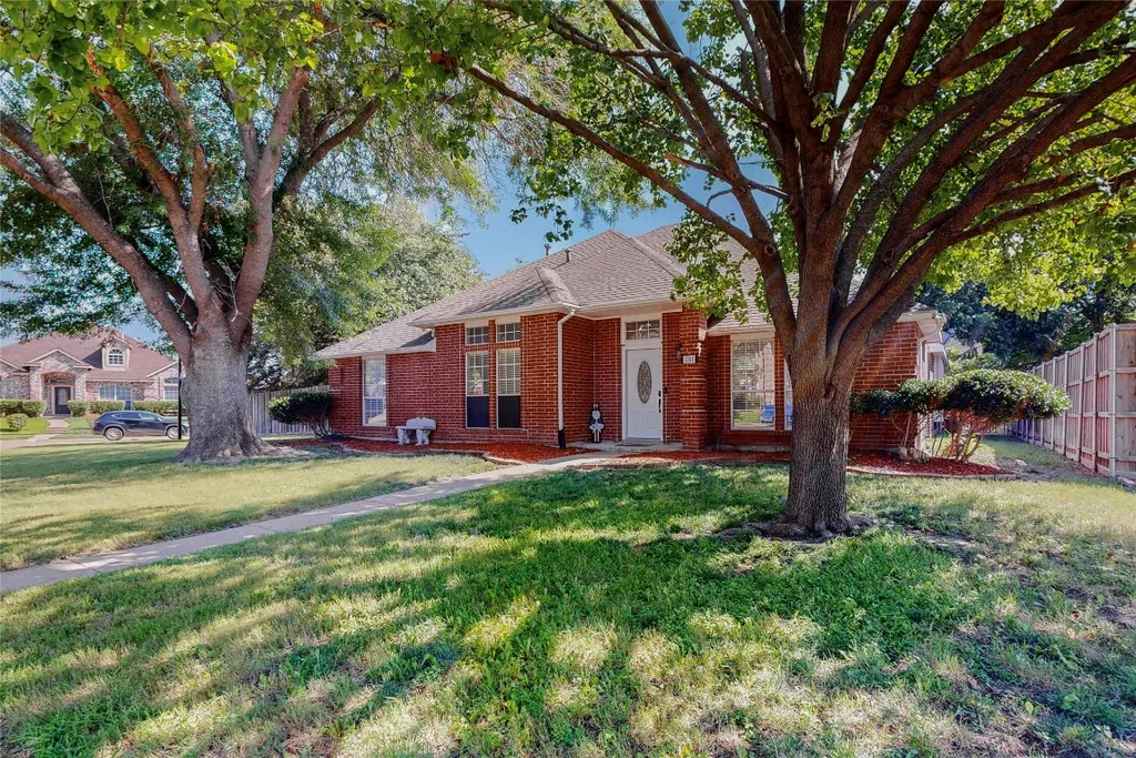 1715 Lordsburg Dr, Garland, TX, 75040