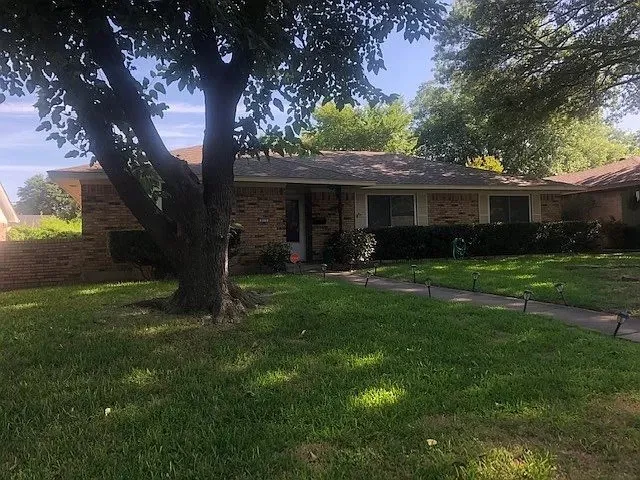 618 Flamingo Way, Duncanville, TX, 75116 — ảnh 2
