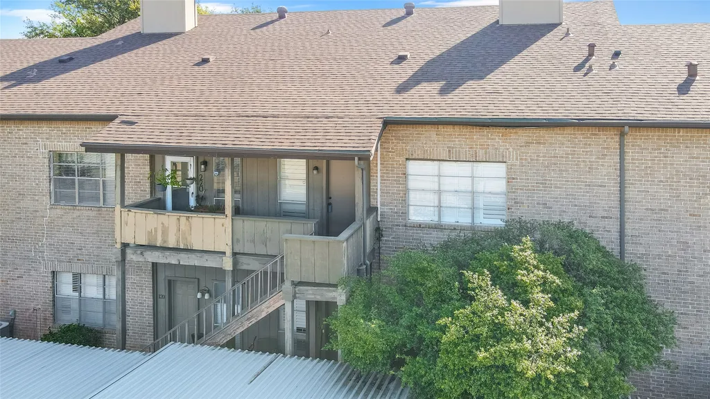 7510 Holly Hill Dr APT 154, Dallas, TX, 75231
