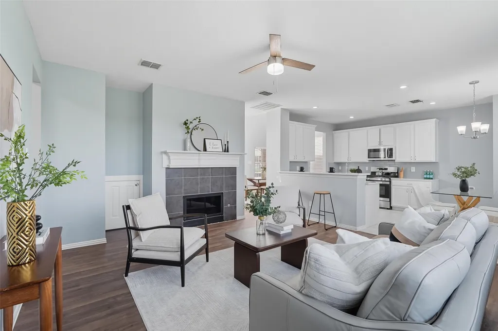 4635 Jackson Meadows Dr, Sachse, TX, 75048 — ảnh 4