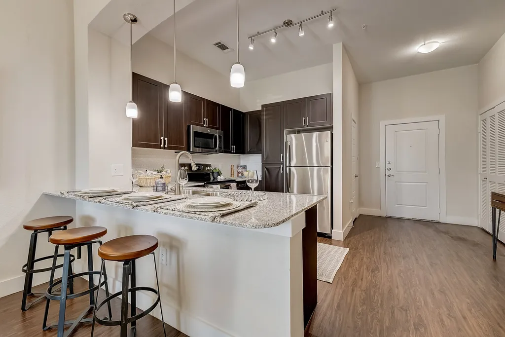 6826 Deseo, Irving, TX, 75039 — ảnh 4