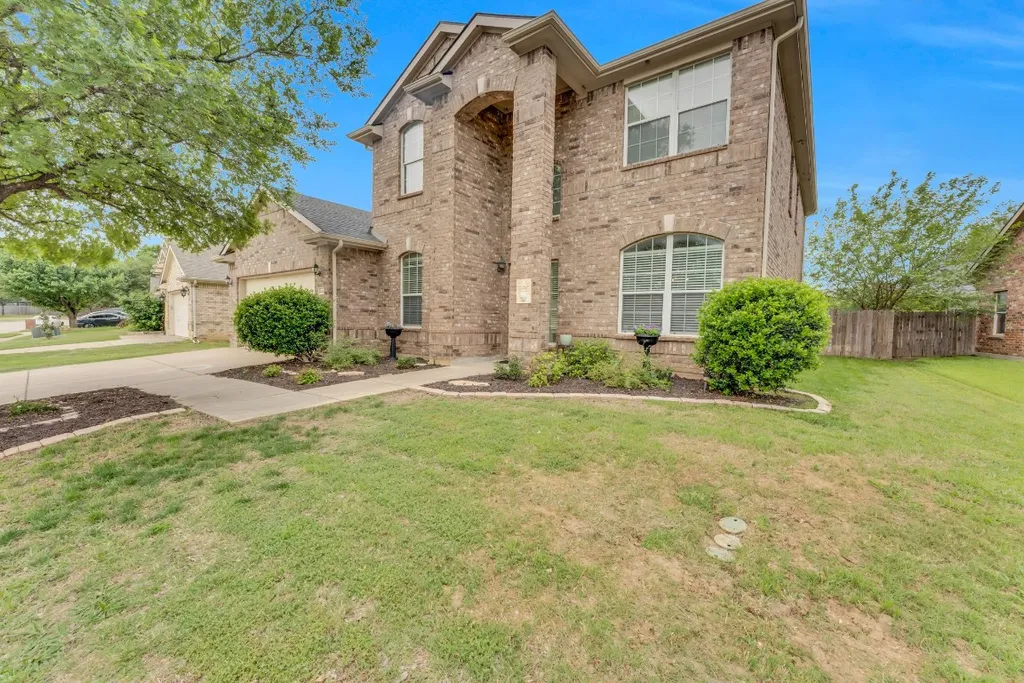 9214 Wild River Dr, Arlington, TX, 76002 — ảnh 7