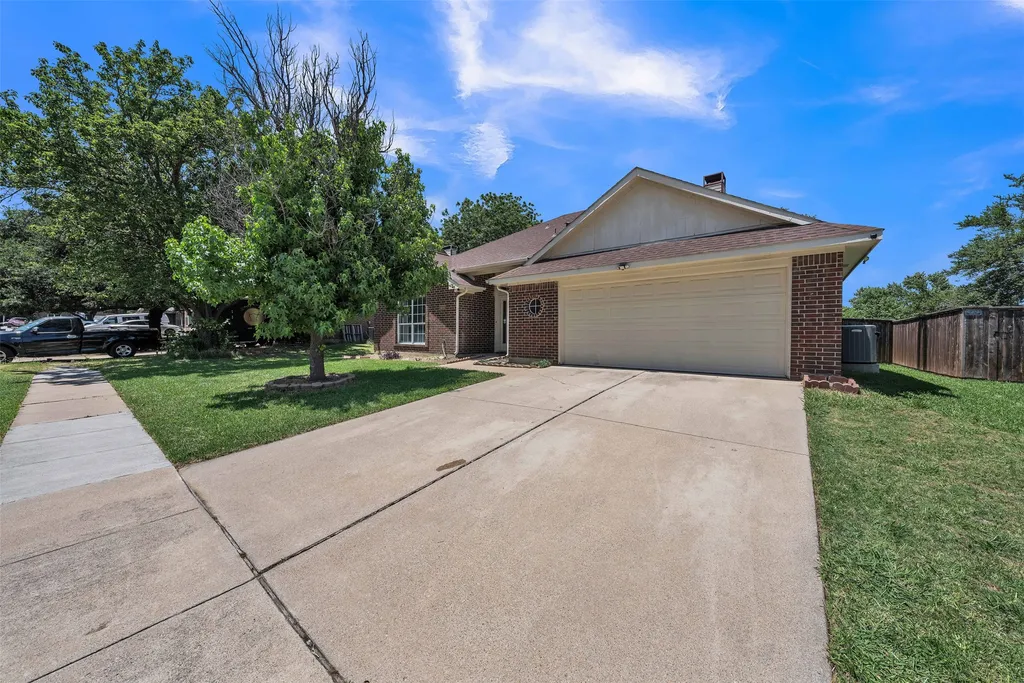 1729 Duster Cir, Arlington, TX, 76018 — ảnh 9