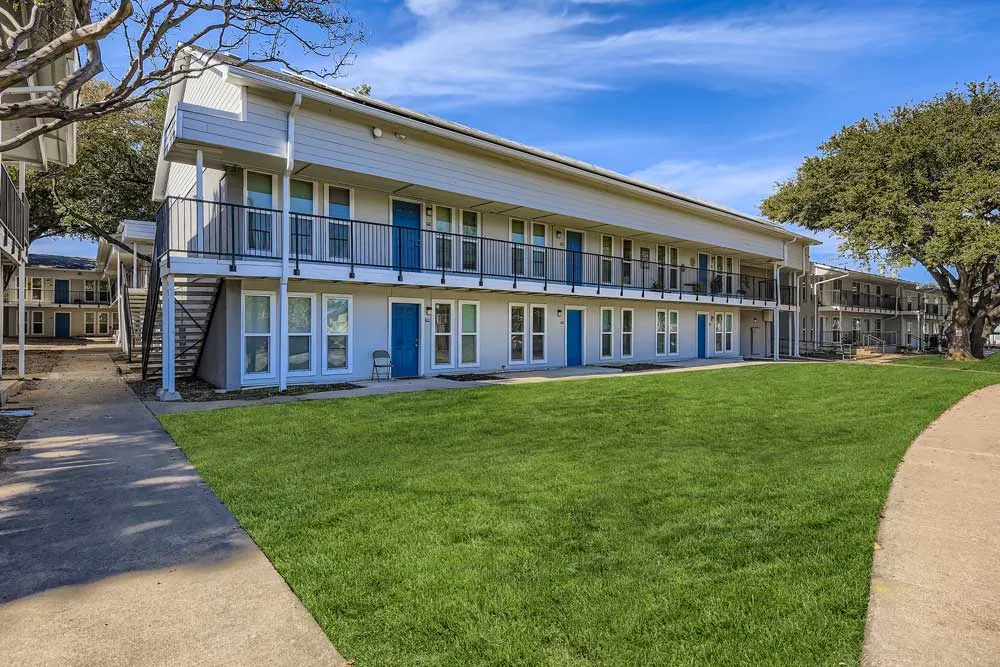 1306 Ashbury Dr, Arlington, TX, 76015 — ảnh 7