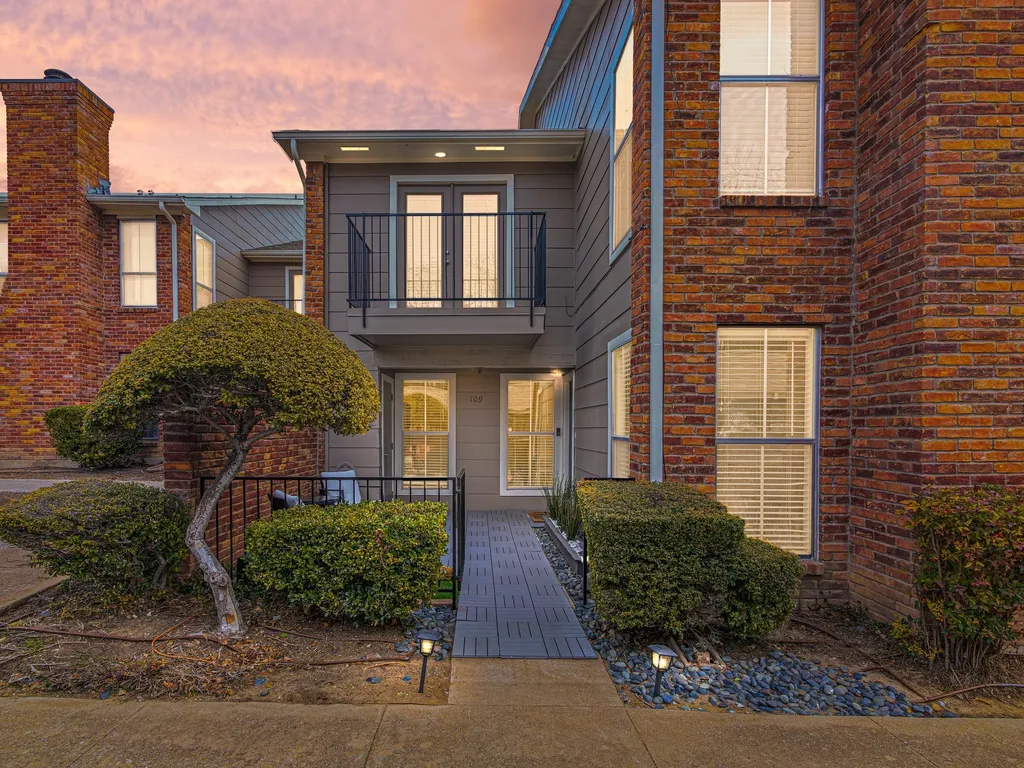 7510 Holly Hill Dr APT 154, Dallas, TX, 75231 — ảnh 5