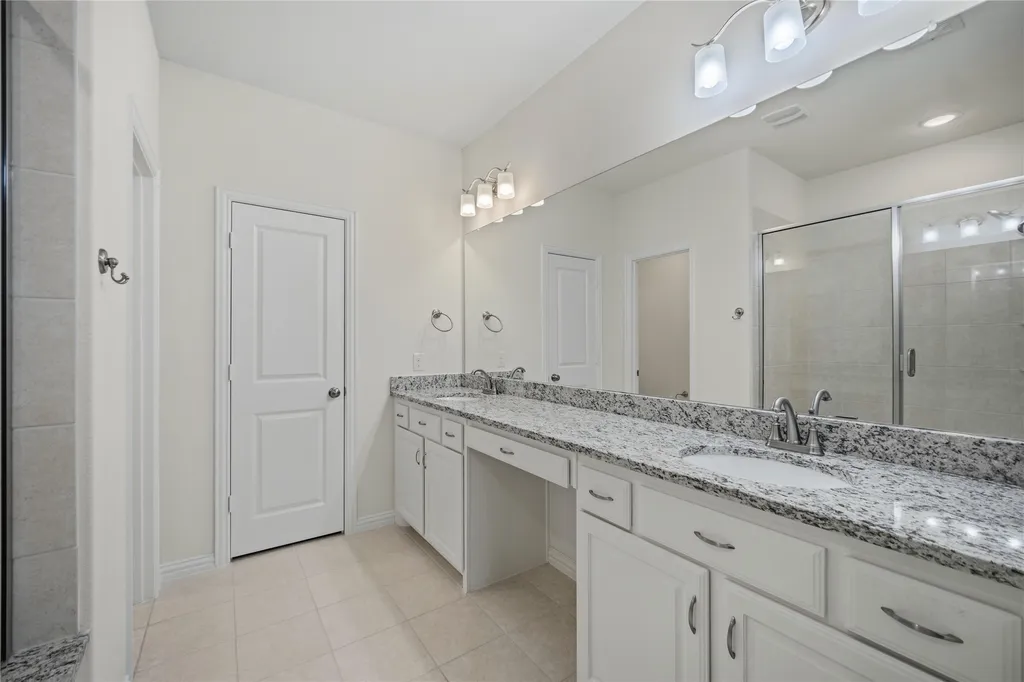 2610 Dodson St, Garland, TX, 75042 — ảnh 15