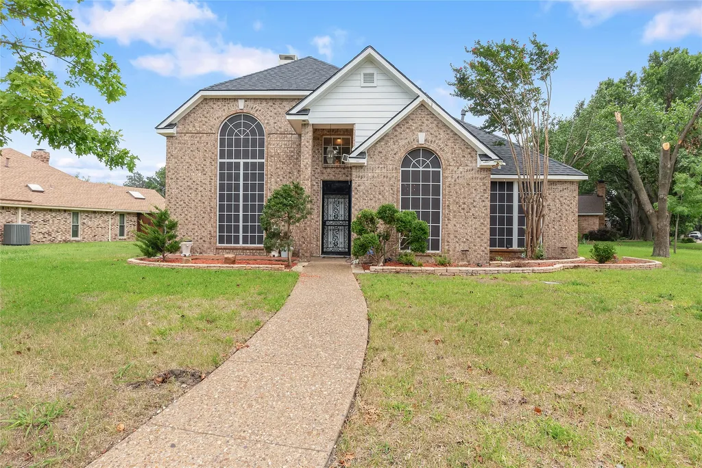 2202 Moss Trl, Garland, TX, 75044 — ảnh 8