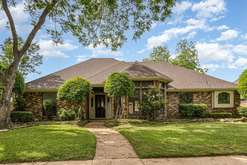 2202 Moss Trl, Garland, TX, 75044 — ảnh 9
