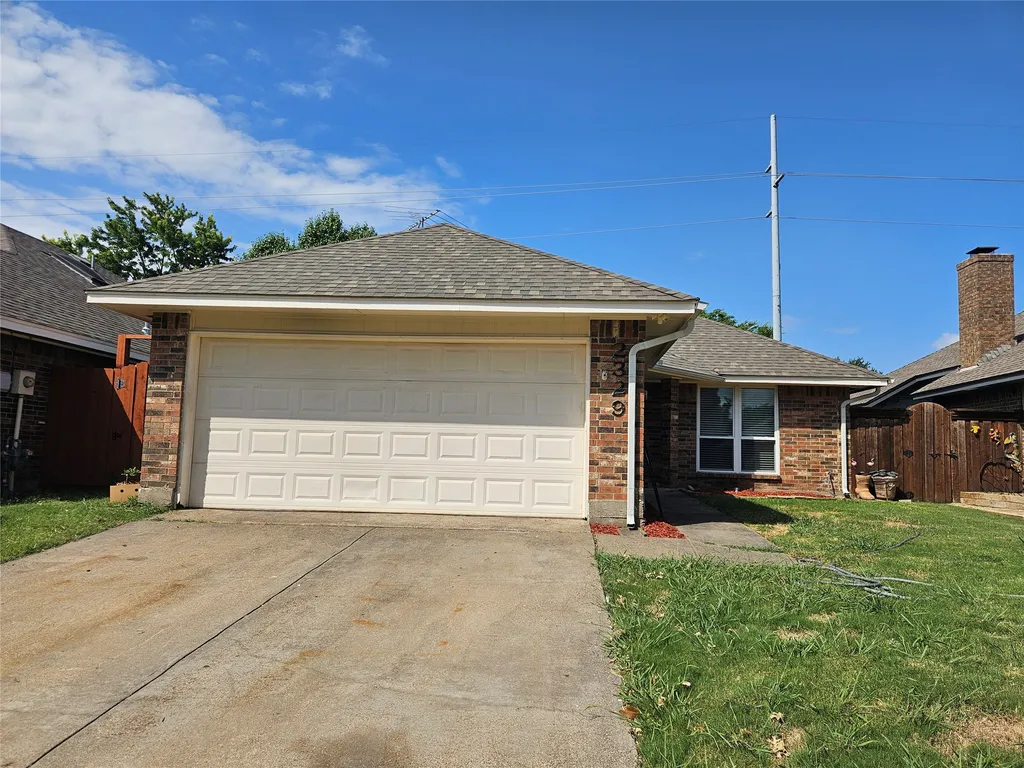 2810 Deer Creek Ct, Garland, TX, 75040 — ảnh 16