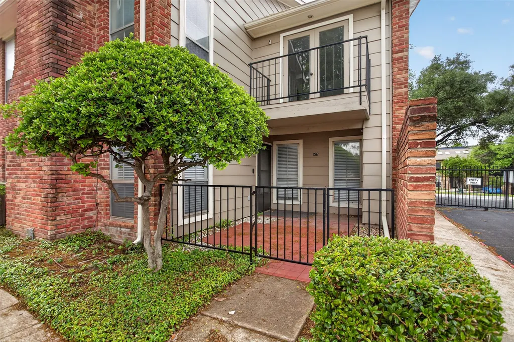 7510 Holly Hill Dr APT 154, Dallas, TX, 75231 — ảnh 11
