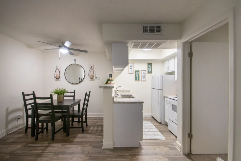7510 Holly Hill Dr APT 154, Dallas, TX, 75231 — ảnh 12