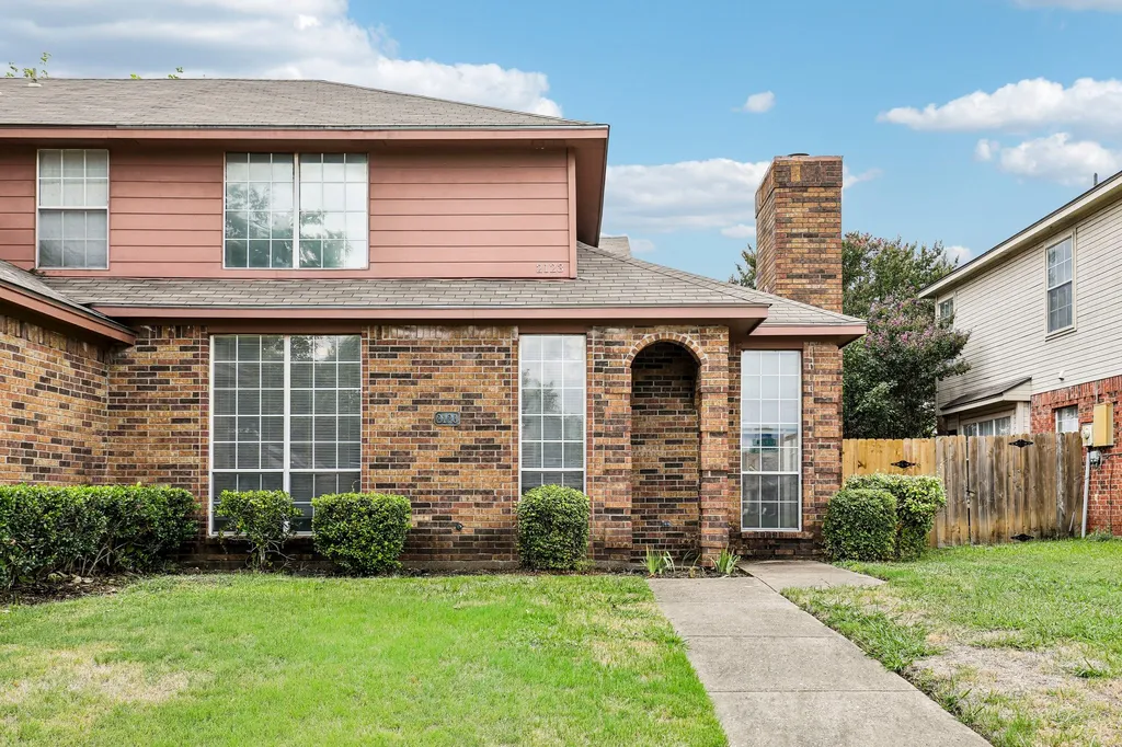 2202 Moss Trl, Garland, TX, 75044 — ảnh 15