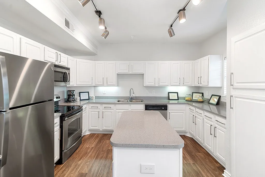 1306 Ashbury Dr, Arlington, TX, 76015 — ảnh 21