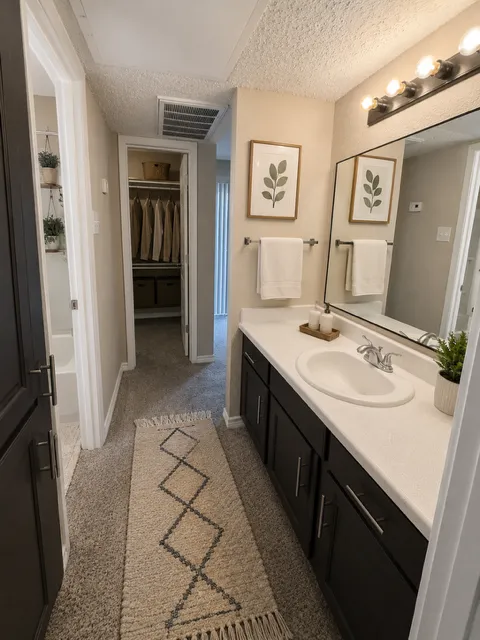 7510 Holly Hill Dr APT 154, Dallas, TX, 75231 — ảnh 18