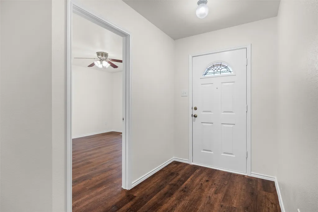 9214 Wild River Dr, Arlington, TX, 76002 — ảnh 29