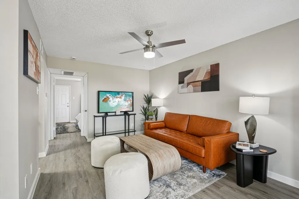 2613 Silverthorne Dr, Dallas, TX, 75287 — ảnh 30