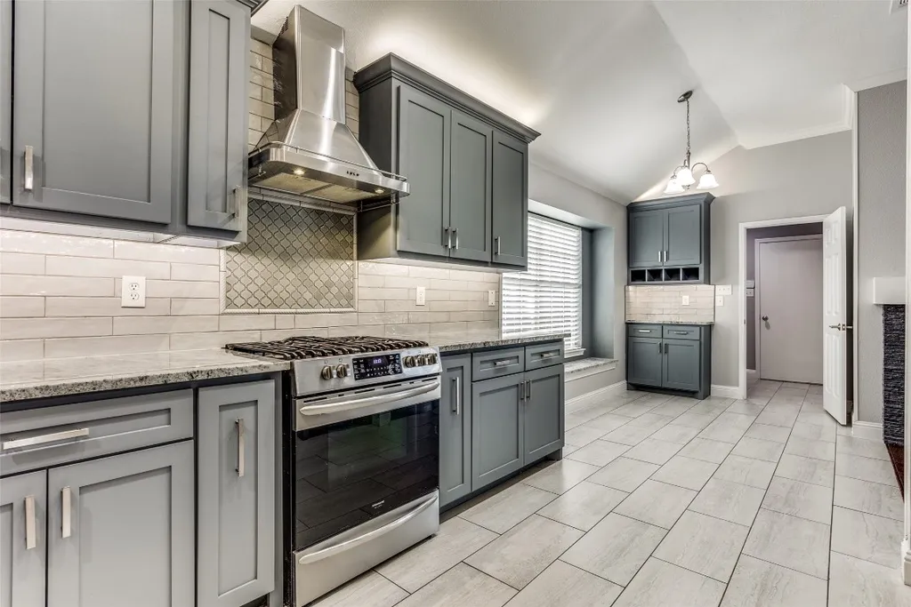 1715 Lordsburg Dr, Garland, TX, 75040 — ảnh 32