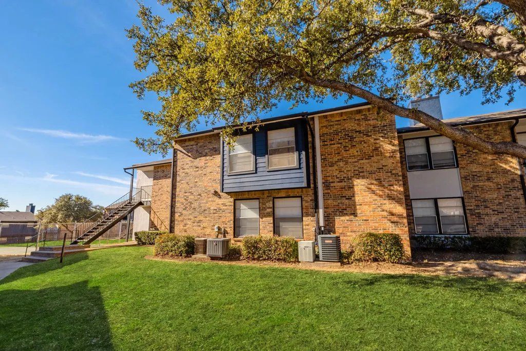 2522 Melissa Ln, Carrollton, TX, 75006 — ảnh 33