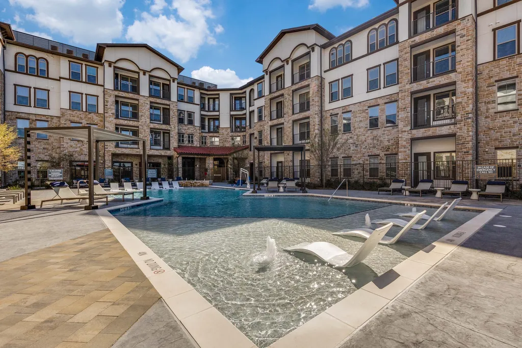 4687 Sarum Ct, Grand Prairie, TX, 75052 — ảnh 37