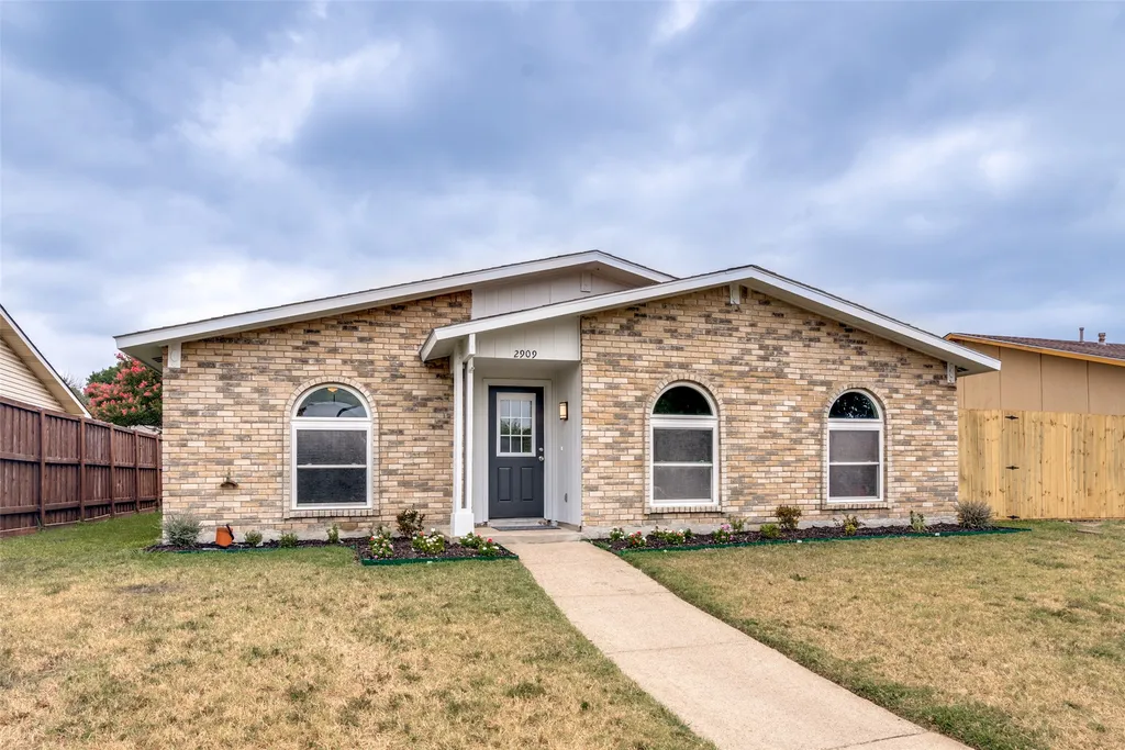 2814 Esquire Ln, Garland, TX, 75044 — ảnh 40