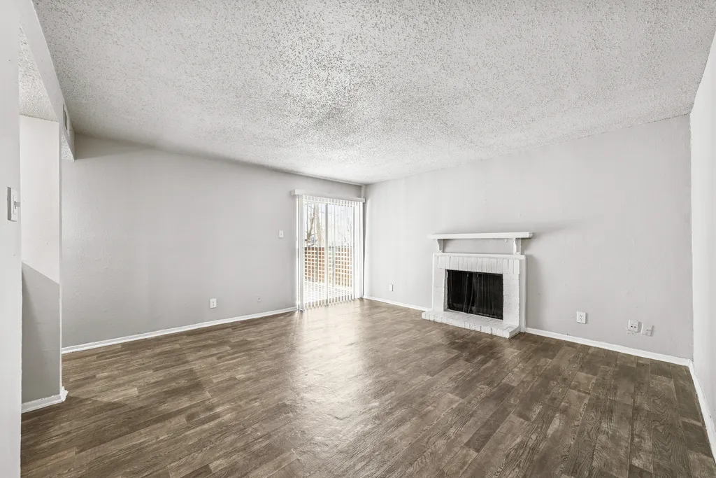 2610 Dodson St, Garland, TX, 75042 — ảnh 41