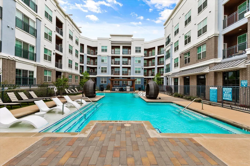 7510 Holly Hill Dr APT 154, Dallas, TX, 75231 — ảnh 30