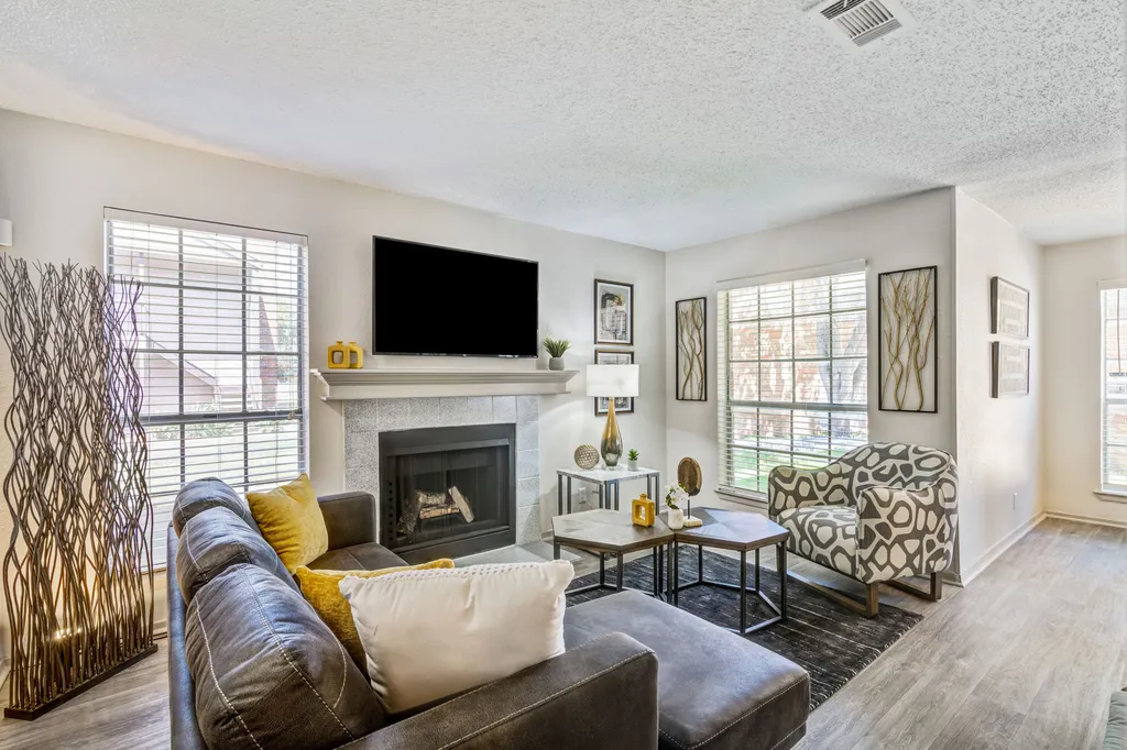 1306 Ashbury Dr, Arlington, TX, 76015 — ảnh 42