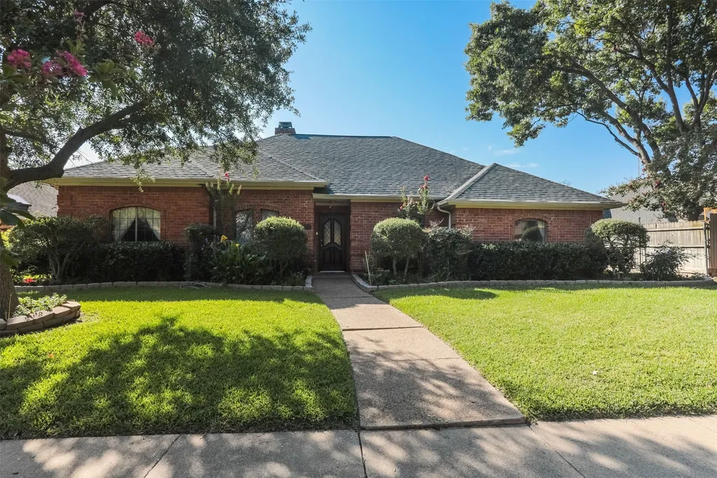 2202 Moss Trl, Garland, TX, 75044 — ảnh 36