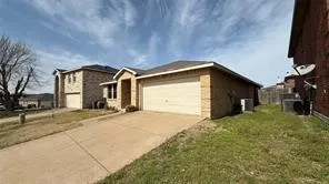 9214 Wild River Dr, Arlington, TX, 76002 — ảnh 43