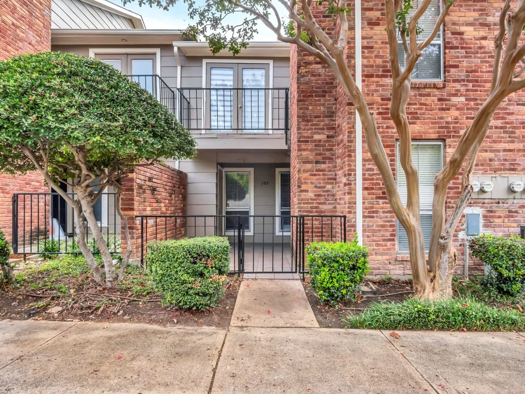 7510 Holly Hill Dr APT 154, Dallas, TX, 75231 — ảnh 33
