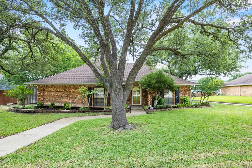 3001 Jeremes Lndg, Garland, TX, 75043 — ảnh 43
