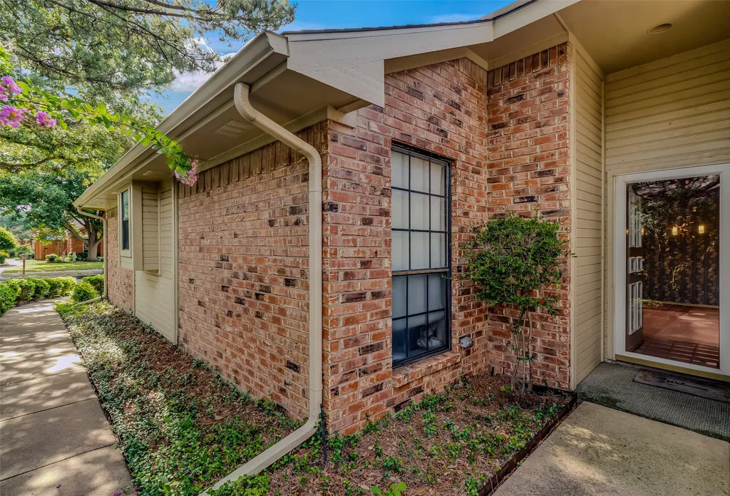 2202 Moss Trl, Garland, TX, 75044 — ảnh 44