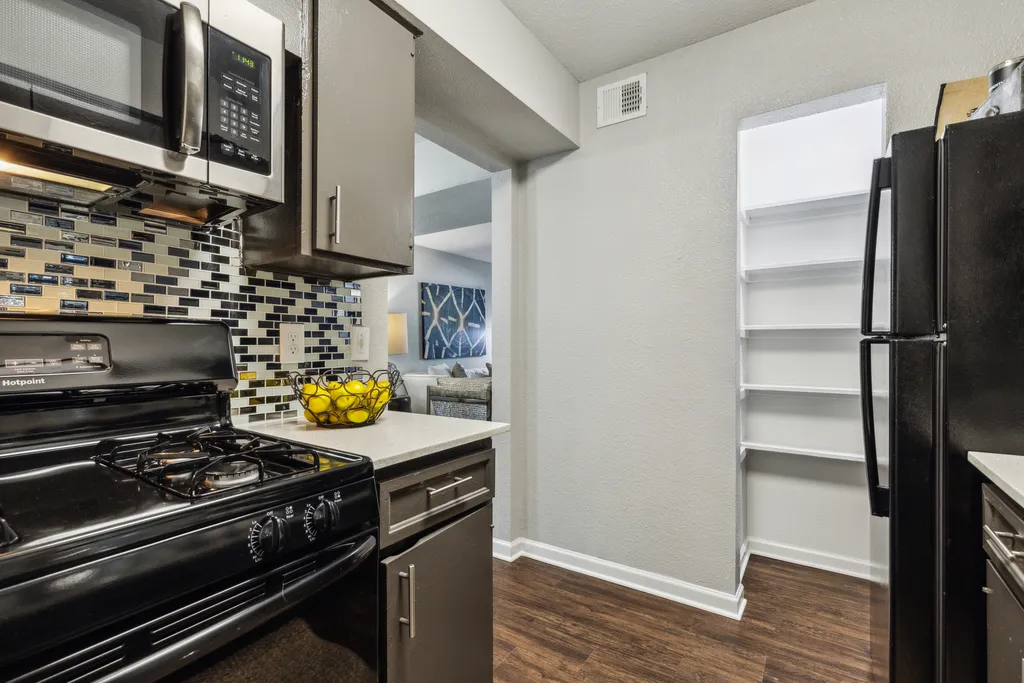 2325 Park Vista Dr, Dallas, TX, 75228 — ảnh 54