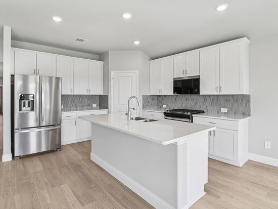 815 Sunflower Rd, Lavon, TX, 75166